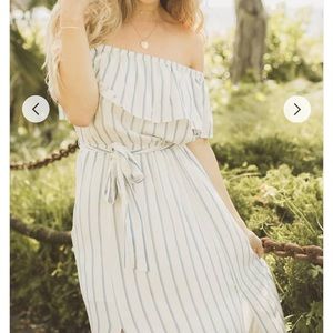 Contemporary flounce Maxi dress